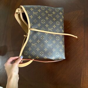 Louis Vuitton Monogram Canvas Tote in Brown and Tan